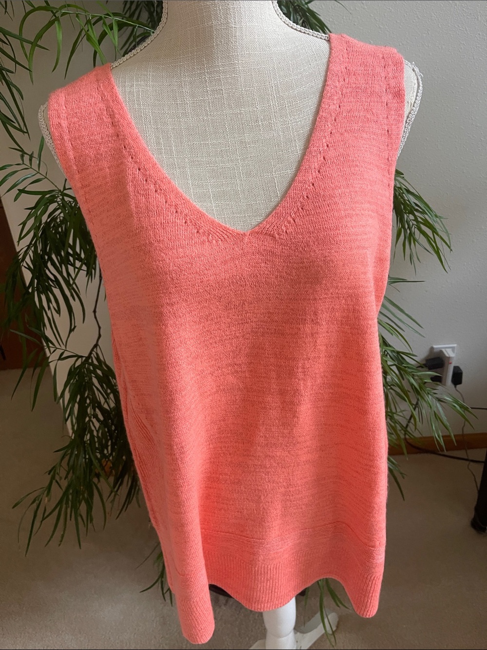 Apt. 9 Coral Knit V-Neck Sleeveless Tank